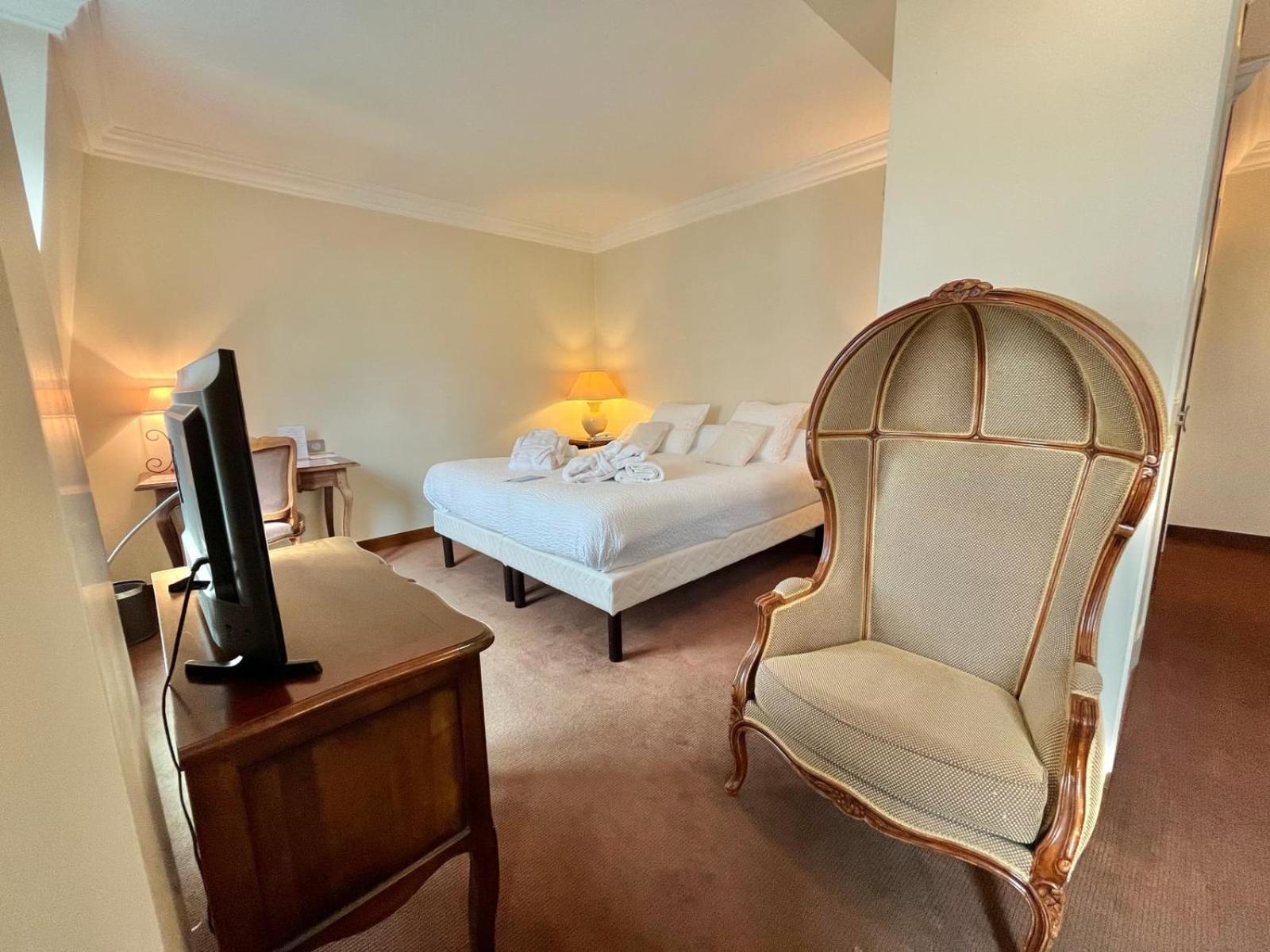 Logis Hotel Le Rivage Gien Eksteriør bilde