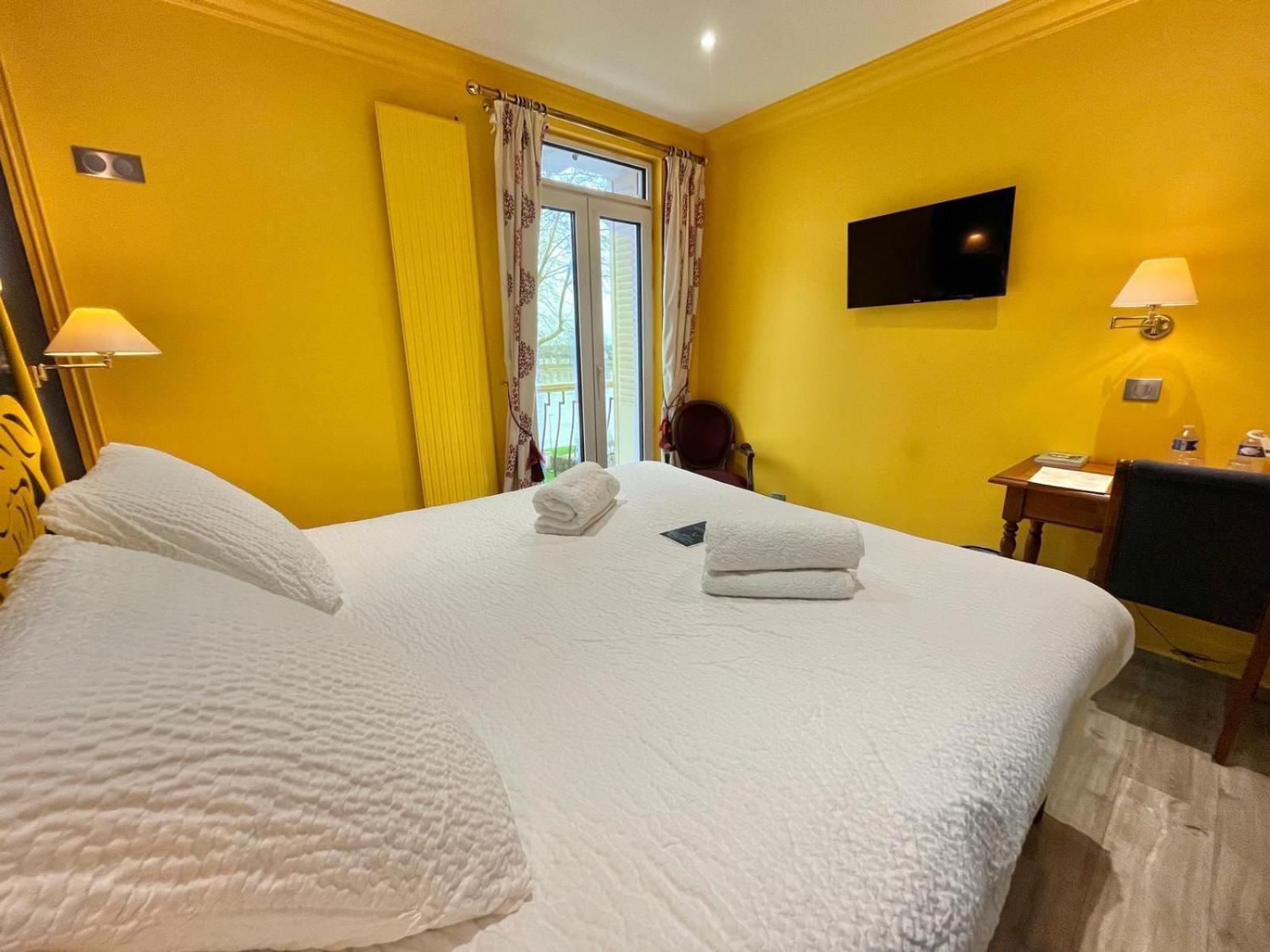 Logis Hotel Le Rivage Gien Eksteriør bilde