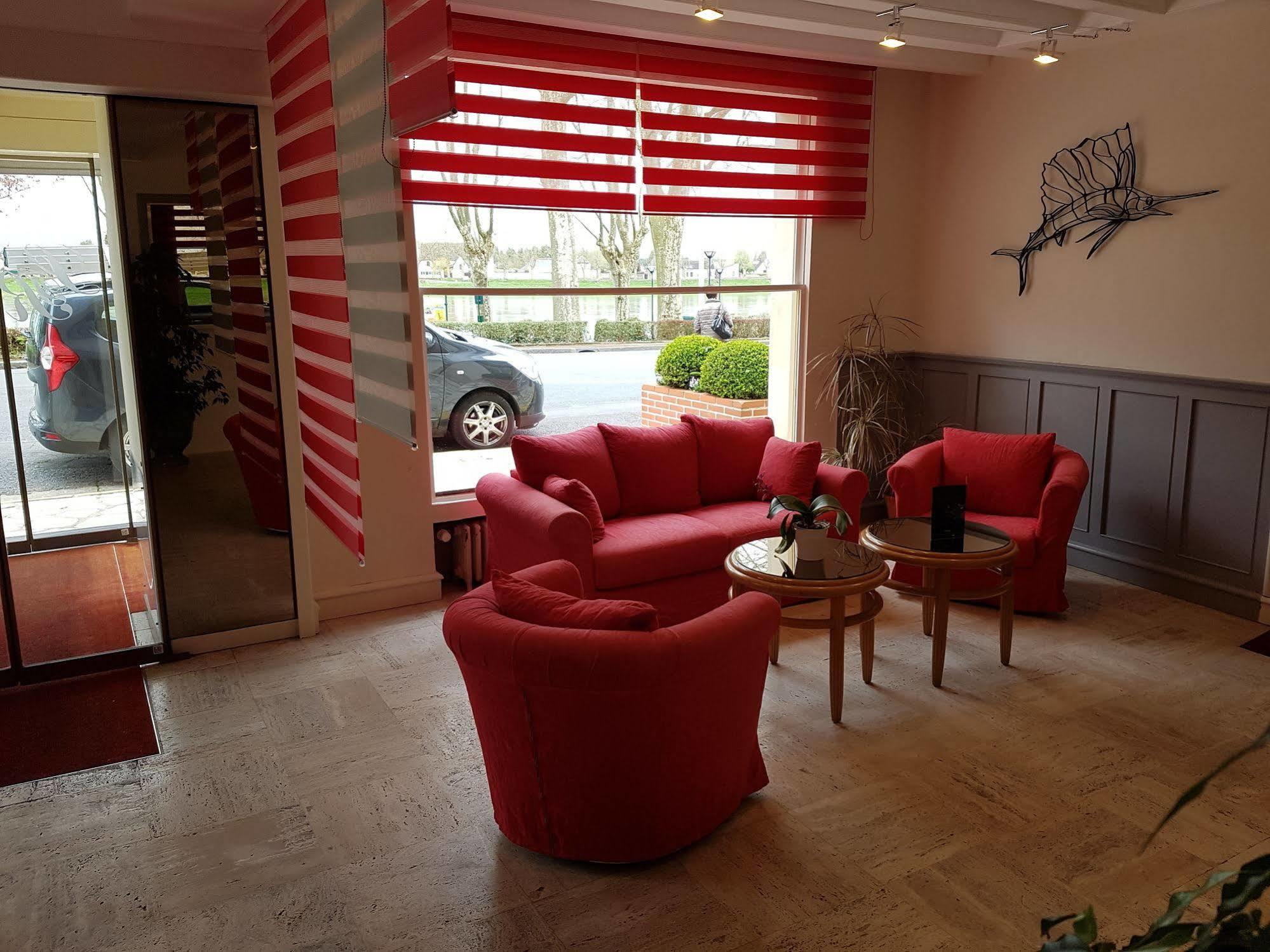 Logis Hotel Le Rivage Gien Eksteriør bilde